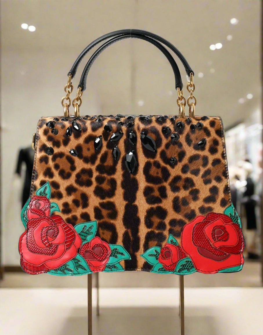 ¡Bolso elegante DOLCE &amp; GABBANA con adornos de leopardo y rosas rojas! (usado)