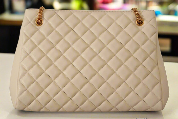 Sac fourre-tout élégant en cuir nappa matelassé blanc VERSACE