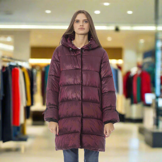 Chaquetas acolchadas con capucha rojas para mujer de Baldinini Trend 