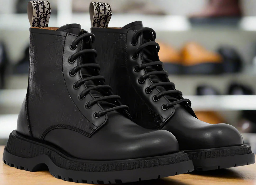 Dior BLACK LEATHER BOOT