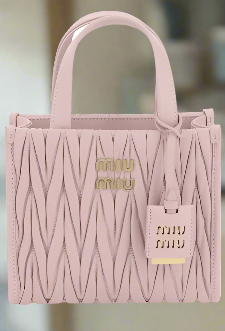 MIU MIU PINK LEATHER MATELASSÉ SHOULDER BAG