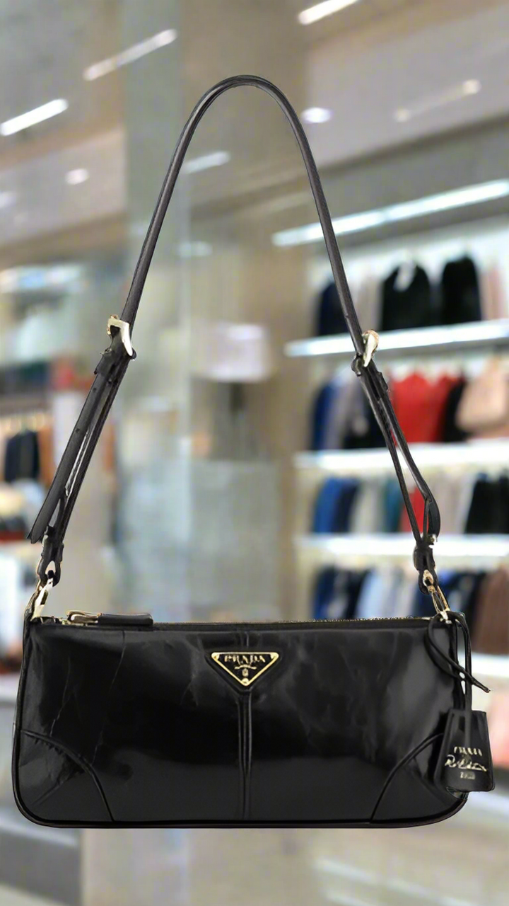 Prada black leather RE-EDITION 2002 SHOULDER BAG