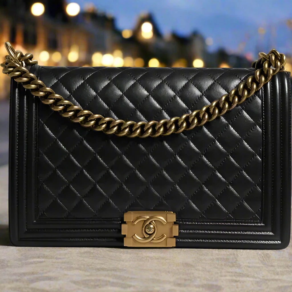 PRE-LOVED AUTHENTIC CHANEL BLACK LARGE LAMBSKIN DOUBLE CHAIN SHOULDER BAG